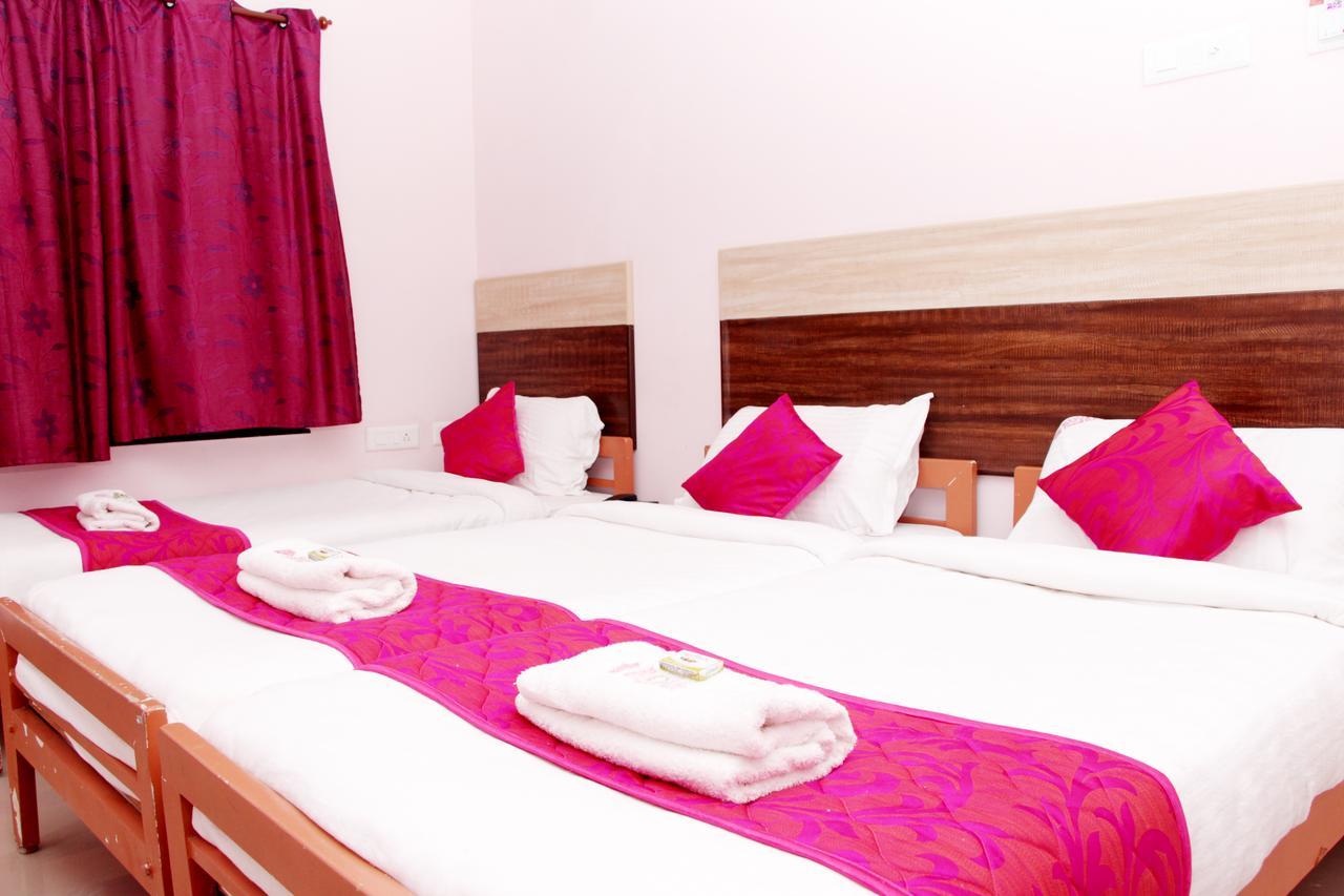 Royal Grand Days Hotel Chennai Exterior foto