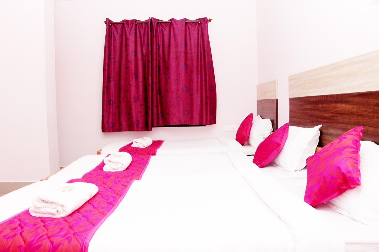 Royal Grand Days Hotel Chennai Exterior foto
