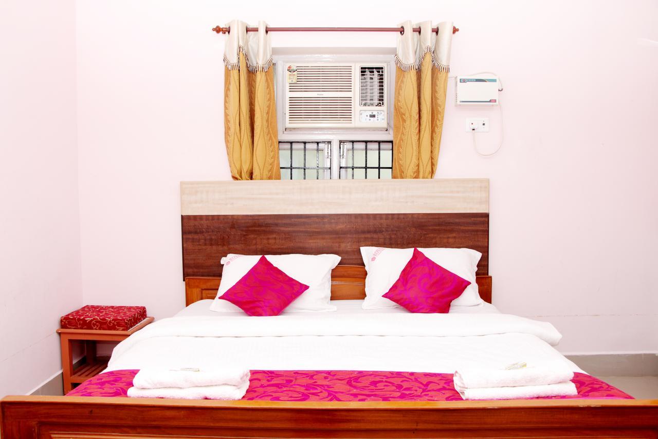 Royal Grand Days Hotel Chennai Exterior foto
