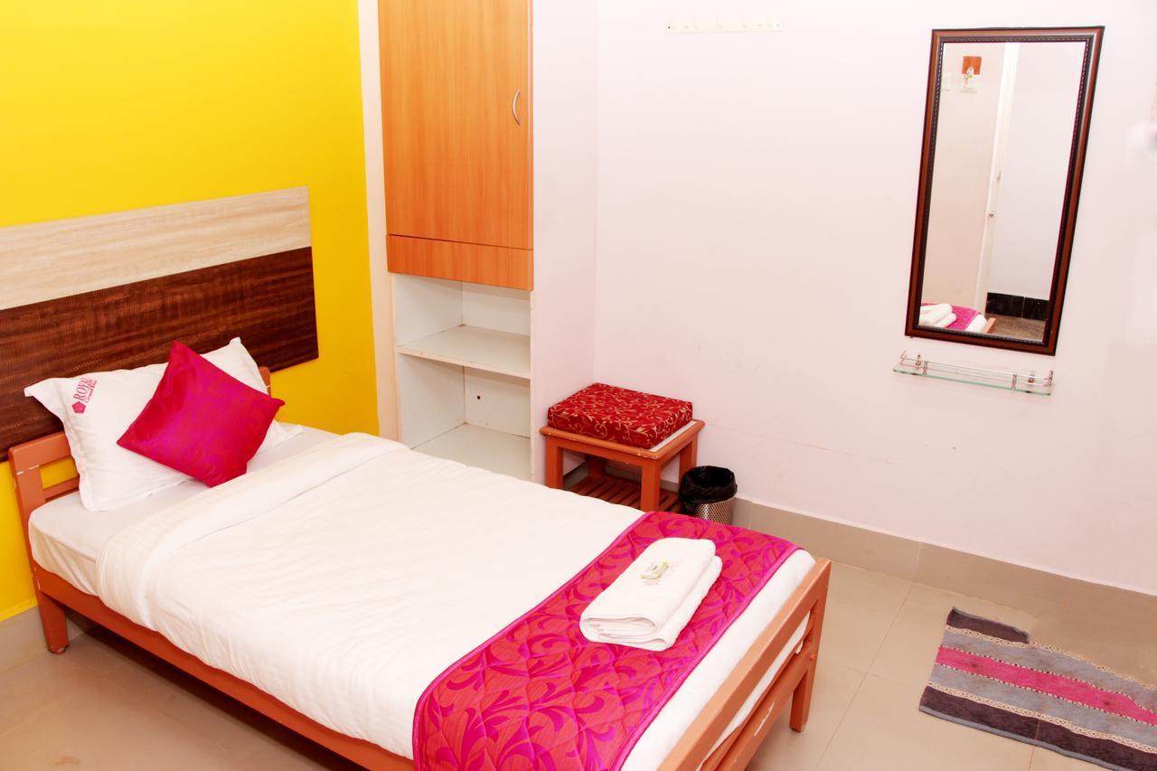 Royal Grand Days Hotel Chennai Exterior foto
