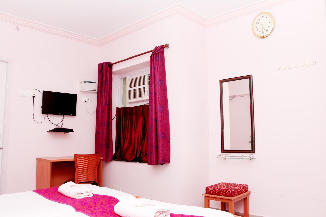 Royal Grand Days Hotel Chennai Exterior foto